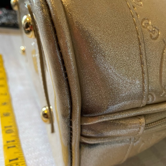 Rare Loungefly Hello Kitty Satchel in Gold - Picture 6 of 15